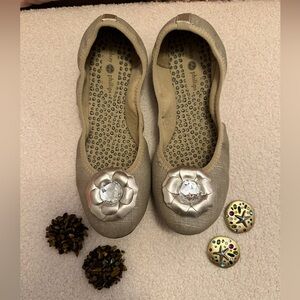 Lindsay Phillips size 9 ballet flats with changeable decorations